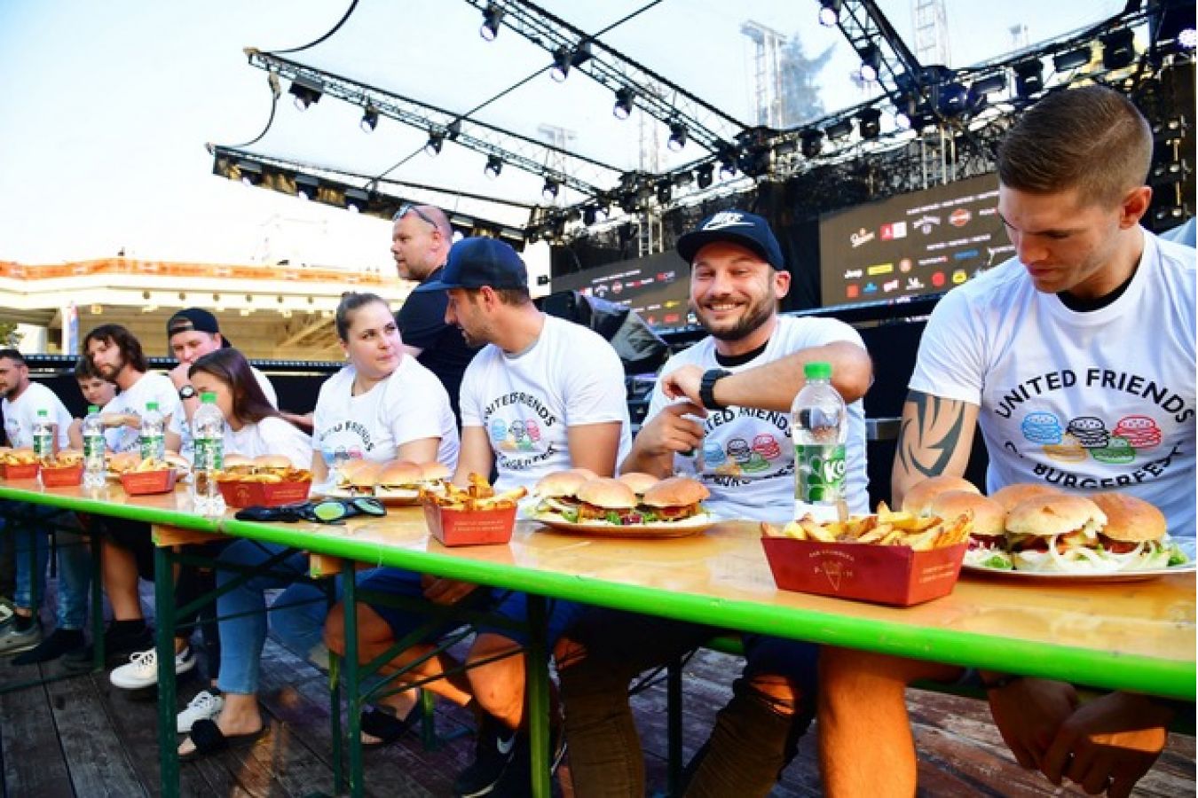 Burgerfest zná svůj termín! Chutě a vůně burgerů všech druhů zakončí léto