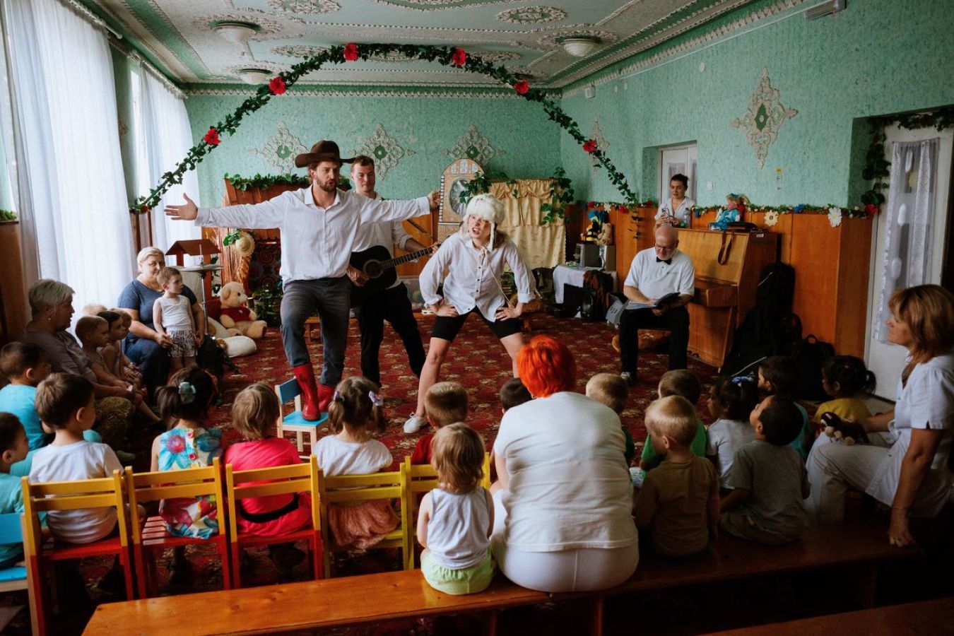 Iniciativa #kulturunezastavis odehrála od začátku války na Ukrajině šedesát představení