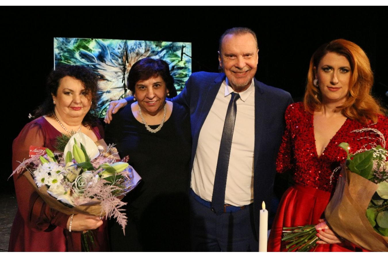 Hvězdné Hvězdné Vánoce na Broadway byly i vzpomínkou na Haničku písničku