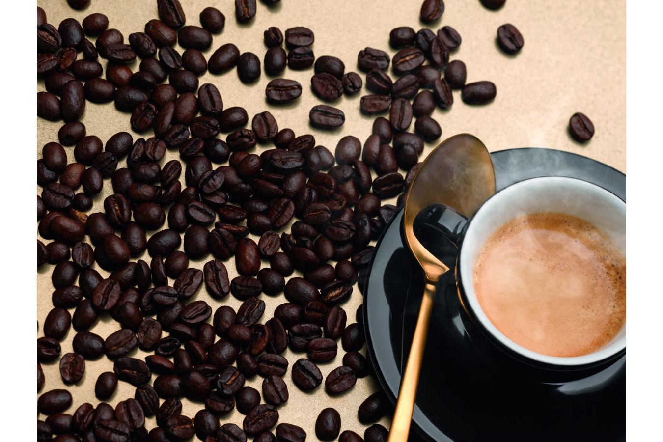 Tři druhy kávy v jediném kávovaru najdete v Miele