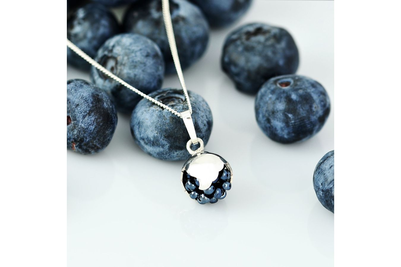Recyklace jako inspirace. Šperky Pavlíny Grofové mají příběh