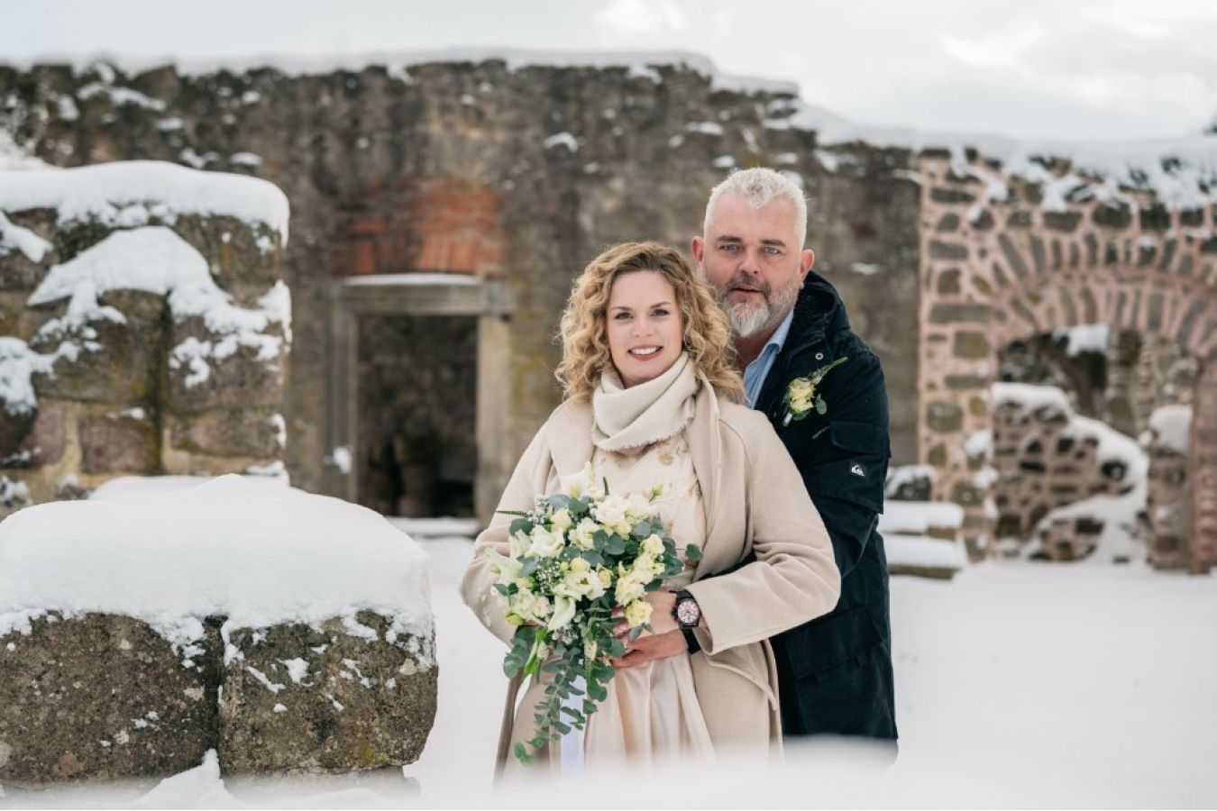 Svatba místo Dakaru: Ollie s Ondřejem si řekli ANO na hradě Pecka