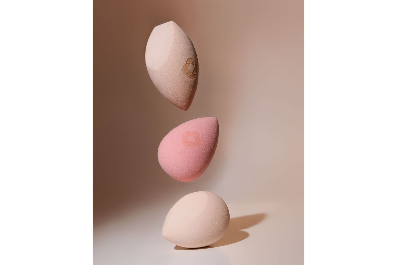 Blend, Flex, Sculpt: trio, které povyšuje každodenní líčení na profi úrove