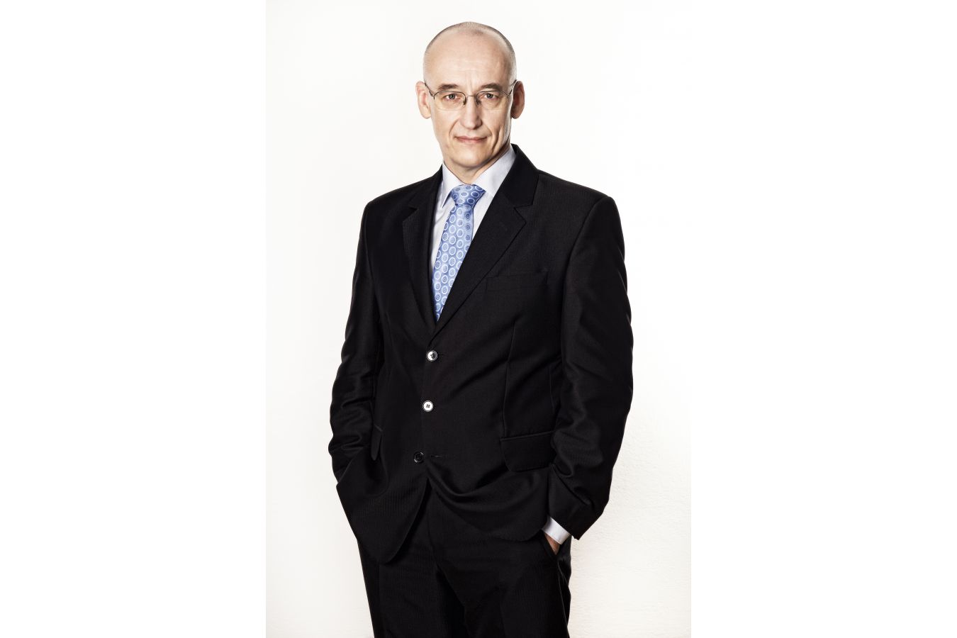 Vylepšete své vztahy v osobním i v pracovním životě! Pomůže vám nová kniha Ivo Tomana s názvem Debordelizace vztahů.