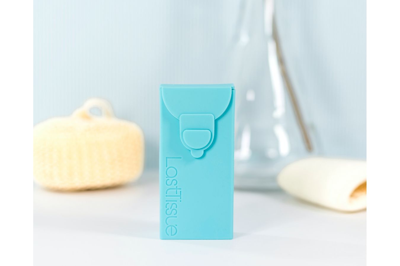 Seznamte se s novinkou, se kterou i v čase nemoci můžete vypadat stylově a elegantně a k tomu šetřit přírodu!