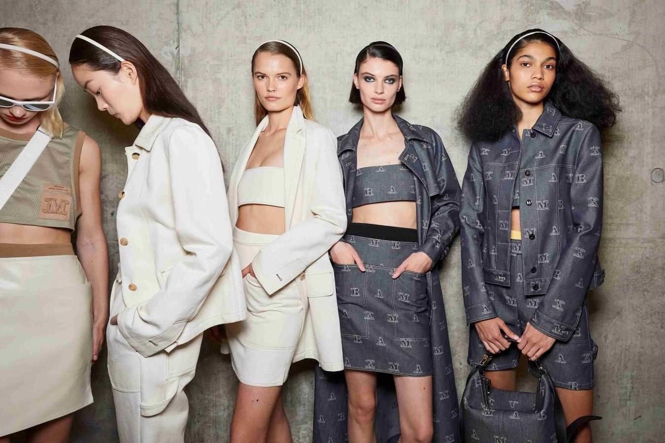 Max Mara S/S 2022 je velmi ženská, i když je postavena na příběhu rebelsky